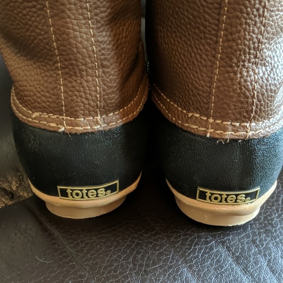 Totes Women's Boots - Picture 3 of 4